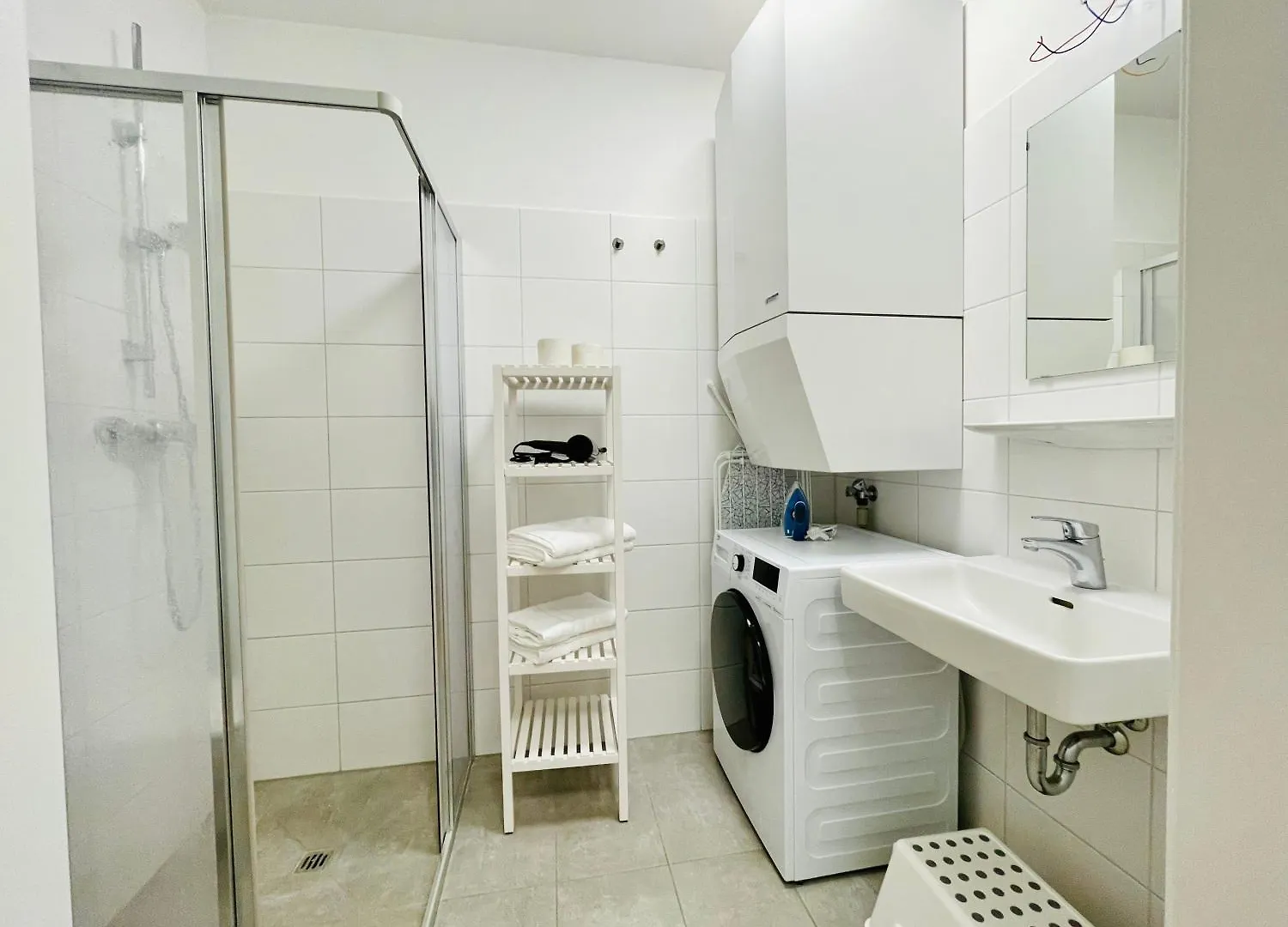 Apstay City Center I Free Parking I Self Check-In Graz Apartment